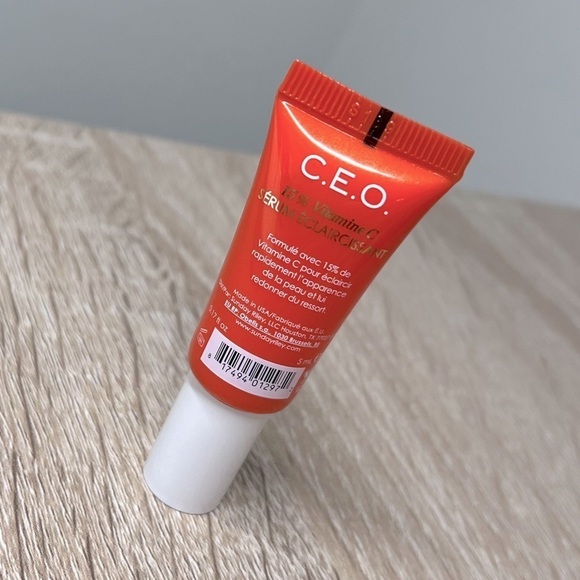 Sunday Riley Skincare Bundle - Picture 6 of 15